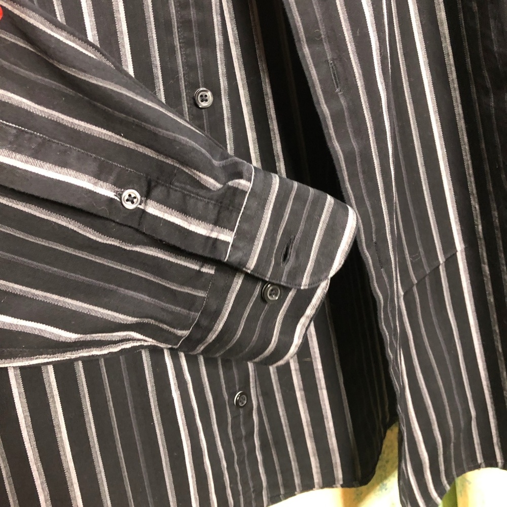 🔍Concepts by Claiborne Modern Fit Dress Shirt🔍 - Picture 4 of 8